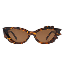 Load image into Gallery viewer, Sunglasses Tortoiseshell Flame Irregular Cat Eye
