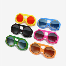 Load image into Gallery viewer, Sunglasses Black Geometric Chunky Round for Women
