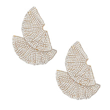 Cargar imagen en el visor de la galería, Stud 1920s Gold Ruffle Fan Rhinestone Earrings
