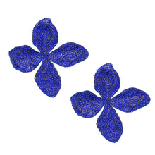 Cargar imagen en el visor de la galería, Stud Brilliant Blue Dimensional Flower Earrings
