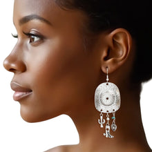 Cargar imagen en el visor de la galería, Fish Hook Silver Cowgirl Hat Western Earrings

