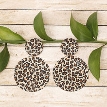 Cargar imagen en el visor de la galería, Drop Leopard Pattern Gold Disc Tribal Earrings
