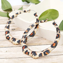 Cargar imagen en el visor de la galería, Hoop Leopard Pattern Gold Bamboo Earrings Women
