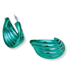 Cargar imagen en el visor de la galería, Hoop Green Wide Stacked Metal Earrings for Women

