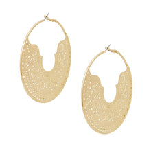 Cargar imagen en el visor de la galería, Hoop Intricate Filigree Large Boho Gold Earrings
