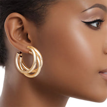 Cargar imagen en el visor de la galería, Hoop Triple Threat Gold Metal Tube Earrings
