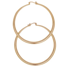 Cargar imagen en el visor de la galería, Hoop Classic 3 in Graduated Gold Earrings Women
