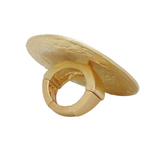 Cargar imagen en el visor de la galería, Ring XL Fierce Tribal Matte Gold Industrial Round

