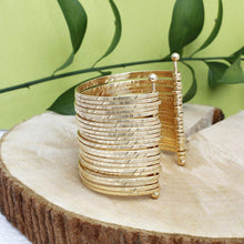 Cargar imagen en el visor de la galería, Cuff Gold 22 Row Bangle Bracelet for Women
