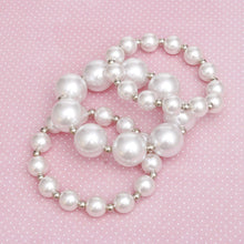 Cargar imagen en el visor de la galería, Pearl White Silver Contrast Stretch Bracelet Set
