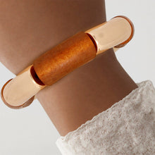 Cargar imagen en el visor de la galería, Wood Bead Brown and Gold Tubular Stretch Bracelet
