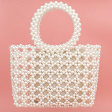 Cargar imagen en el visor de la galería, Top Handle Square Cream Pearl Woven Handbag
