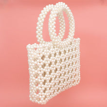 Cargar imagen en el visor de la galería, Top Handle Square Cream Pearl Woven Handbag

