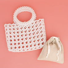 Cargar imagen en el visor de la galería, Top Handle Square White Pearl Woven Handbag

