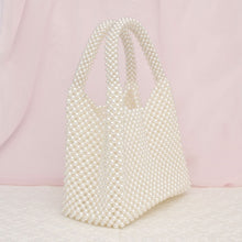 Cargar imagen en el visor de la galería, Top Handle Luxe Lady Cream Pearl Hollywood Handbag
