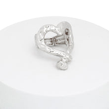 Load image into Gallery viewer, Ring Silver Metal Open Heart Stretch Statement
