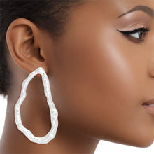 Load image into Gallery viewer, Stud Organic Oval Hammered Silver Earrings Women
