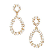 Cargar imagen en el visor de la galería, Teardrop Cream Pearl Glittering Gold Drop Earrings

