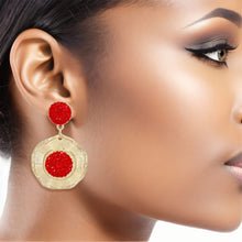 Cargar imagen en el visor de la galería, Drop Glam Red Stone Gold Round Earrings
