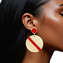 Cargar imagen en el visor de la galería, Drop Gold Party Ready Red Rhinestone Earrings

