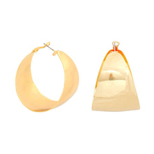 Cargar imagen en el visor de la galería, Hoops Gold Geometric Curved Earrings for Women
