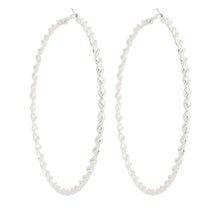 Cargar imagen en el visor de la galería, Hoops Large Twisted Silver Earrings for Women
