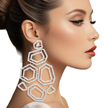 Cargar imagen en el visor de la galería, Dangle Large Silver Geometric Structured Earrings
