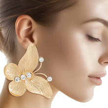 Load image into Gallery viewer, Drop Large Gold Butterfly Branch Detail Earrings

