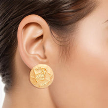 Load image into Gallery viewer, Clip Ons Gold Organic Geo Domed Earrings for Women
