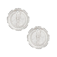 Load image into Gallery viewer, Clip On Vintage Silver Metal and Moonlight Earring
