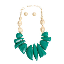 Load image into Gallery viewer, Necklace Green Bead Tribal Collar for Women
