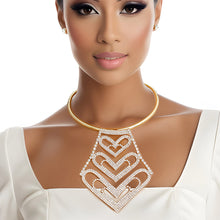 Load image into Gallery viewer, Choker Gold Rigid Rhinestone Heart Set for Women
