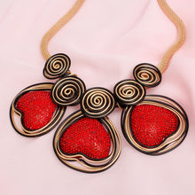 Cargar imagen en el visor de la galería, Bib Red Rhinestone Heart Gold Black Wire Set
