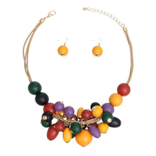 Cargar imagen en el visor de la galería, Necklace Multicolor Clustered Wood Bead Set Women
