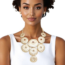 Load image into Gallery viewer, Bib Chunky Hammered Gold Metal Donut Necklace
