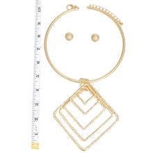 Cargar imagen en el visor de la galería, Necklace Gold Concentric Diamond Dangle Pendant
