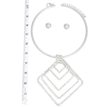 Cargar imagen en el visor de la galería, Necklace Silver Concentric Diamond Dangle Pendant
