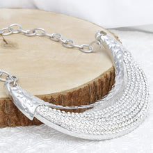 Cargar imagen en el visor de la galería, Bib High Shine Rigid Silver Plate Bling Necklace
