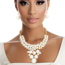Cargar imagen en el visor de la galería, Necklace Cluster Pearl Gold Mesh Chain Set Women
