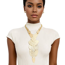 Load image into Gallery viewer, Bib Gold Scratched Metal Plate Edgy Necklace Set
