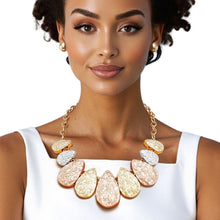 Cargar imagen en el visor de la galería, Chain Multi Heavy Crinkle Metal Teardrop Necklace
