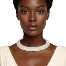 Cargar imagen en el visor de la galería, Collar Pave Clear Stone Torque Necklace for Women
