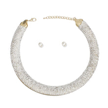 Cargar imagen en el visor de la galería, Collar Pave Clear Stone Torque Necklace for Women
