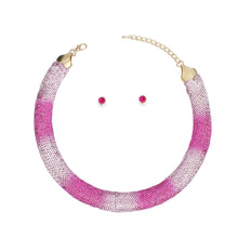 Cargar imagen en el visor de la galería, Collar Pave Fuchsia Stone Torque Necklace Women
