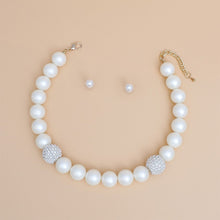 Cargar imagen en el visor de la galería, Pearl Cream 18mm Single Strand Stone Set Women
