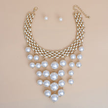 Cargar imagen en el visor de la galería, Choker Modernist Gold Woven Chain Pearl Drop Set
