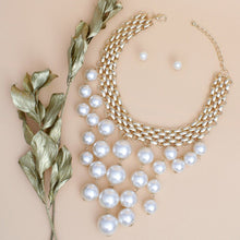 Cargar imagen en el visor de la galería, Choker Modernist Gold Woven Chain Pearl Drop Set
