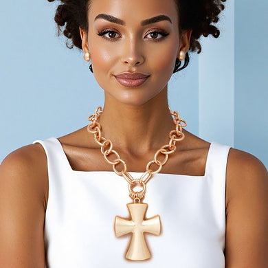 Pendant Chunky Matte Gold Cross Chain Necklace