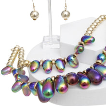 Load image into Gallery viewer, Beaded Black Iridescent Teardrop Bead Necklace
