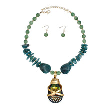 Load image into Gallery viewer, Pendant Green Stone Bead Teardrop Crystal Necklace
